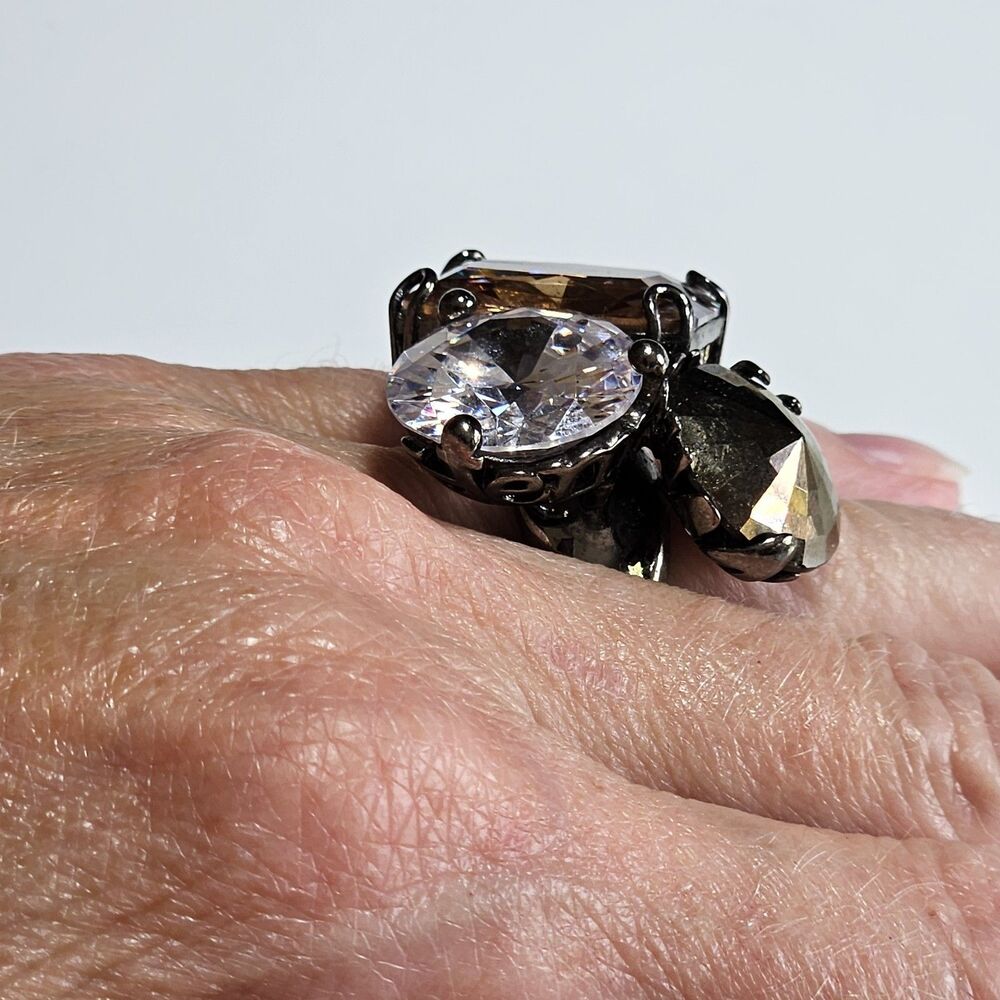 Henri Bendel Triple Crystal Cocktail Statement Bling Ring Size 7 - Picture 5 of 14
